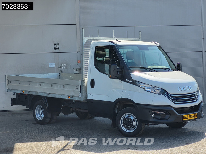 Iveco Daily 35C18 3.0L Open Laadbak Dubbellucht 3,5t Trekhaak Airco Cruise Camera Parkeersensoren Euro6 Meubelbak Koffer Airco Trekhaak Crui - Bestelwagen open laadbak: afbeelding 3 Iveco Daily 35C18 3.0L Open Laadbak Dubbellucht 3,5t Trekhaak Airco Cruise Camera Parkeersensoren Euro6 Meubelbak Koffer Airco Trekhaak Crui - Bestelwagen open laadbak: afbeelding 3