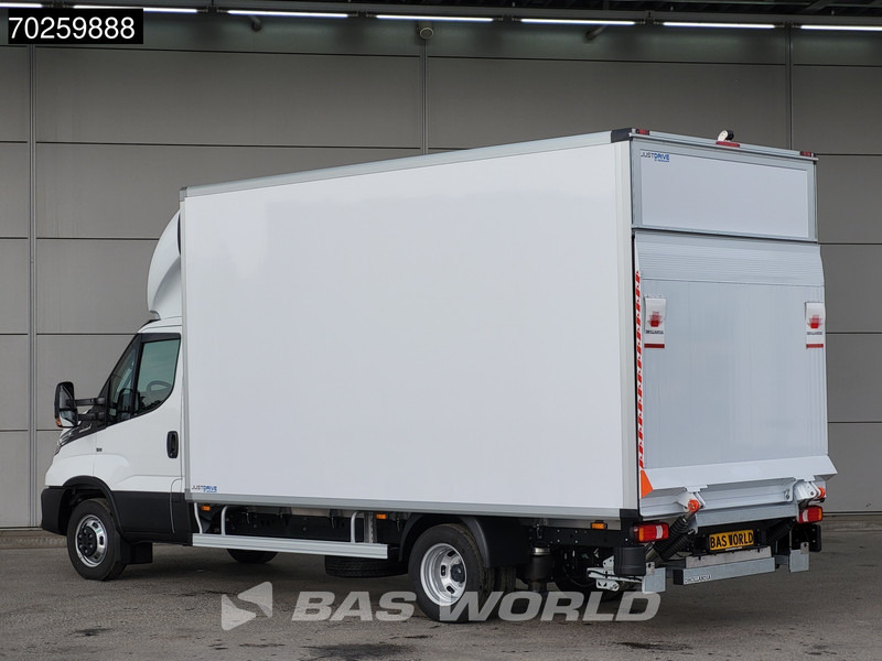Iveco Daily 35C18 Automaat Luchtvering Zijdeur Laadklep Bakwagen Navi LED Koffer Gesloten laadbak Bakwagen 22m3 Airco Cruise control - Bestelwagen gesloten laadbak: afbeelding 2 Iveco Daily 35C18 Automaat Luchtvering Zijdeur Laadklep Bakwagen Navi LED Koffer Gesloten laadbak Bakwagen 22m3 Airco Cruise control - Bestelwagen gesloten laadbak: afbeelding 2