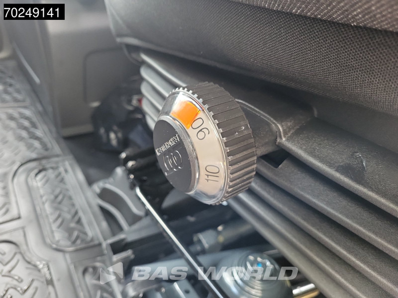 Nieuw Gesloten bestelwagen Iveco Daily 35C21 3.0L Automaat 210PK L2H2 Dubbellucht 2025-Model 3,5t Trekhaak ACC LED Navi Camera Euro6 L3 12m3 Airco Trekhaak: afbeelding 15 Nieuw Gesloten bestelwagen Iveco Daily 35C21 3.0L Automaat 210PK L2H2 Dubbellucht 2025-Model 3,5t Trekhaak ACC LED Navi Camera Euro6 L3 12m3 Airco Trekhaak: afbeelding 15