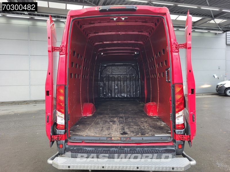 Iveco Daily 35S12 L3H2 3,5t Trekgewicht Camera Parkeersensoren APK 03-2026 Euro6 L3 - Gesloten bestelwagen: afbeelding 3 Iveco Daily 35S12 L3H2 3,5t Trekgewicht Camera Parkeersensoren APK 03-2026 Euro6 L3 - Gesloten bestelwagen: afbeelding 3