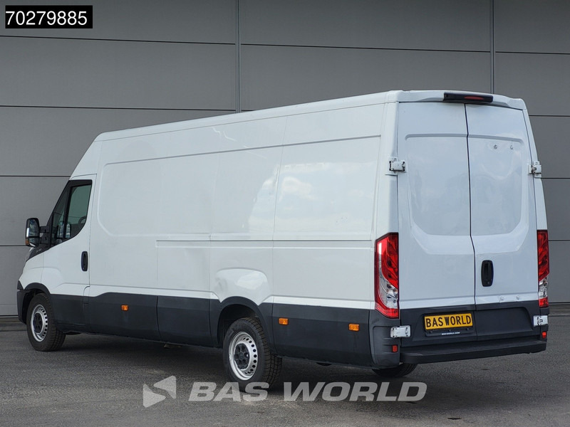 Iveco Daily 35S13 L3H2 3500KG Trekgewicht Airco L4H2 16m3 Airco - Gesloten bestelwagen: afbeelding 2 Iveco Daily 35S13 L3H2 3500KG Trekgewicht Airco L4H2 16m3 Airco - Gesloten bestelwagen: afbeelding 2