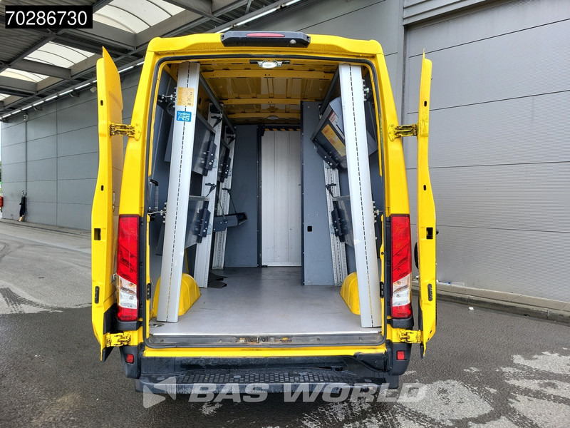 Iveco Daily 35S14 Automaat L2H2 3,5t Trekgewicht LED ACC Airco Camera Euro6 L2 11m3 Airco - Gesloten bestelwagen: afbeelding 3 Iveco Daily 35S14 Automaat L2H2 3,5t Trekgewicht LED ACC Airco Camera Euro6 L2 11m3 Airco - Gesloten bestelwagen: afbeelding 3