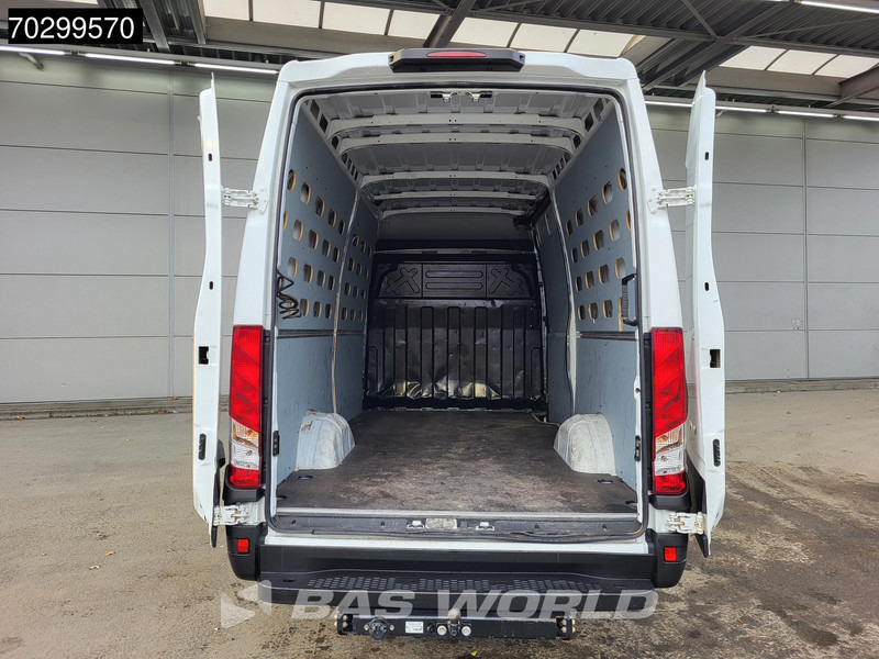 Iveco Daily 35S14 Automaat L2H2 3,5t Trekhaak Airco Cruise Euro6 L2 Airco Trekhaak Cruise control - Gesloten bestelwagen: afbeelding 3 Iveco Daily 35S14 Automaat L2H2 3,5t Trekhaak Airco Cruise Euro6 L2 Airco Trekhaak Cruise control - Gesloten bestelwagen: afbeelding 3
