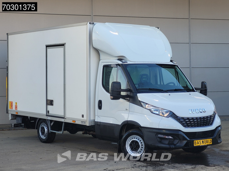 Iveco Daily 35S14 Laadklep Automaat Zijdeur Bakwagen Airco Cruise Camera Euro6 Meubelbak Koffer Airco Cruise control - Bestelwagen gesloten laadbak: afbeelding 5 Iveco Daily 35S14 Laadklep Automaat Zijdeur Bakwagen Airco Cruise Camera Euro6 Meubelbak Koffer Airco Cruise control - Bestelwagen gesloten laadbak: afbeelding 5