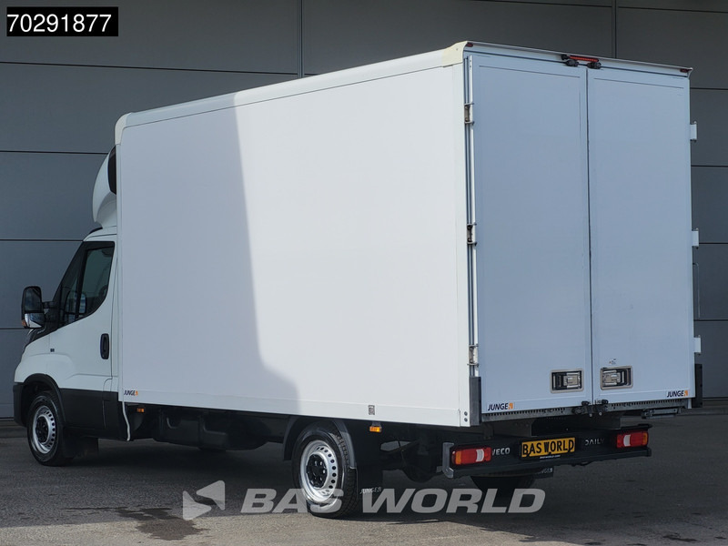 Iveco Daily 35S16 Automaat Bakwagen 160PK Achterdeuren Airco Camera Euro6 Meubelbak Koffer 21m3 Airco - Bestelwagen gesloten laadbak: afbeelding 2 Iveco Daily 35S16 Automaat Bakwagen 160PK Achterdeuren Airco Camera Euro6 Meubelbak Koffer 21m3 Airco - Bestelwagen gesloten laadbak: afbeelding 2