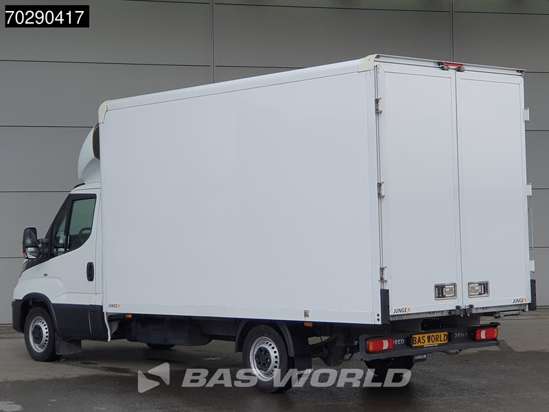 Iveco Daily 35S16 Automaat Bakwagen Achterdeuren 160PK Airco Camera Euro6 Meubelbak Koffer 21m3 Airco - Bestelwagen gesloten laadbak: afbeelding 2 Iveco Daily 35S16 Automaat Bakwagen Achterdeuren 160PK Airco Camera Euro6 Meubelbak Koffer 21m3 Airco - Bestelwagen gesloten laadbak: afbeelding 2