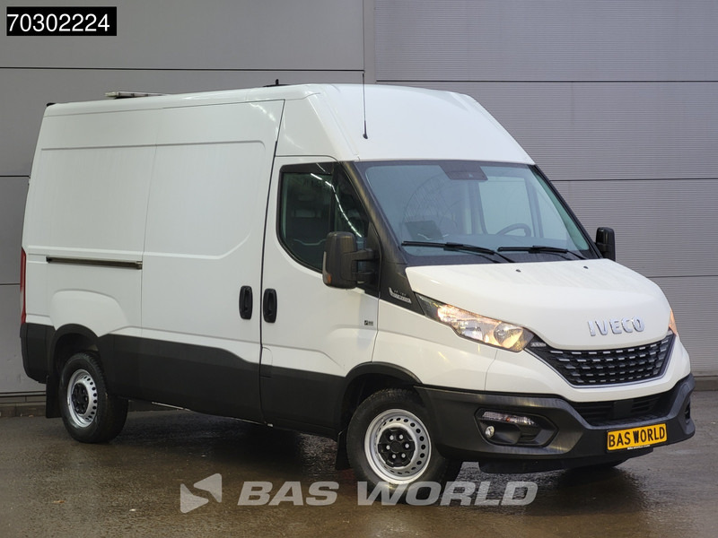 Iveco Daily 35S16 Automaat L2H2 3,5t Trekhaak ACC Navi Airco Camera Werkplaatsinrichting Euro6 L2 Airco Trekhaak - Gesloten bestelwagen: afbeelding 3 Iveco Daily 35S16 Automaat L2H2 3,5t Trekhaak ACC Navi Airco Camera Werkplaatsinrichting Euro6 L2 Airco Trekhaak - Gesloten bestelwagen: afbeelding 3