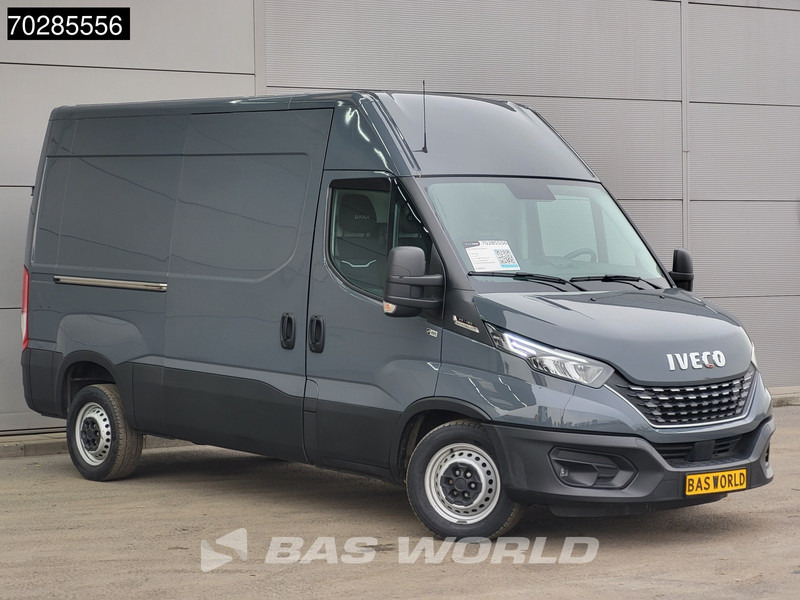 Iveco Daily 35S18 3.0L Automaat 180PK L2H2 3500kg Trekhaak LED Navi Airco Cruise Camera Euro6 L2 11m3 Airco Trekhaak Cruise control - Gesloten bestelwagen: afbeelding 3 Iveco Daily 35S18 3.0L Automaat 180PK L2H2 3500kg Trekhaak LED Navi Airco Cruise Camera Euro6 L2 11m3 Airco Trekhaak Cruise control - Gesloten bestelwagen: afbeelding 3