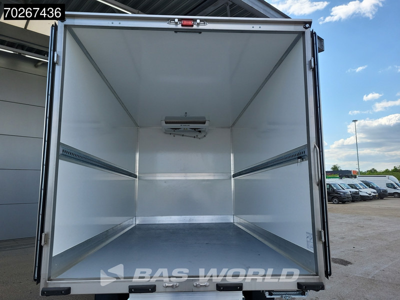 Iveco Daily 35S18 3.0L Koelwagen Thermoking C-250 LED ACC Navi Airco Koel Koeler Kühl Kühler Bakwagen Kühlkoffer 17m3 Airco - Koelwagen: afbeelding 3 Iveco Daily 35S18 3.0L Koelwagen Thermoking C-250 LED ACC Navi Airco Koel Koeler Kühl Kühler Bakwagen Kühlkoffer 17m3 Airco - Koelwagen: afbeelding 3