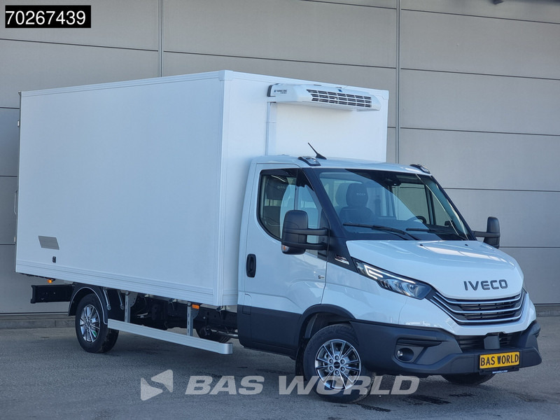 Iveco Daily 35S18 3.0L Koelwagen Vriezer Thermoking V-200 MAX 220V stekker -18 LED Navi Airco ACC Koel Koeler Kühler Bakwagen Kühlwagen Kühl - Koelwagen: afbeelding 3 Iveco Daily 35S18 3.0L Koelwagen Vriezer Thermoking V-200 MAX 220V stekker -18 LED Navi Airco ACC Koel Koeler Kühler Bakwagen Kühlwagen Kühl - Koelwagen: afbeelding 3