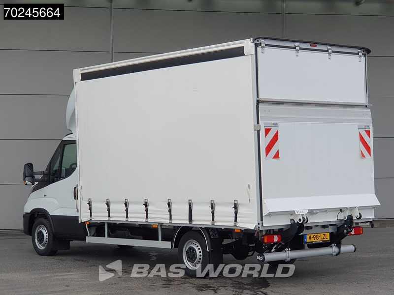 Iveco Daily 35S18 3.0L Laadklep 180PK Schuifzeilen Airco Cruise Bakwagen Euro6 Meubelbak Zeilenwagen Schuifzeil Plane 22m3 Airco Cruise cont - Schuifzeilen bestelwagen: afbeelding 2 Iveco Daily 35S18 3.0L Laadklep 180PK Schuifzeilen Airco Cruise Bakwagen Euro6 Meubelbak Zeilenwagen Schuifzeil Plane 22m3 Airco Cruise cont - Schuifzeilen bestelwagen: afbeelding 2