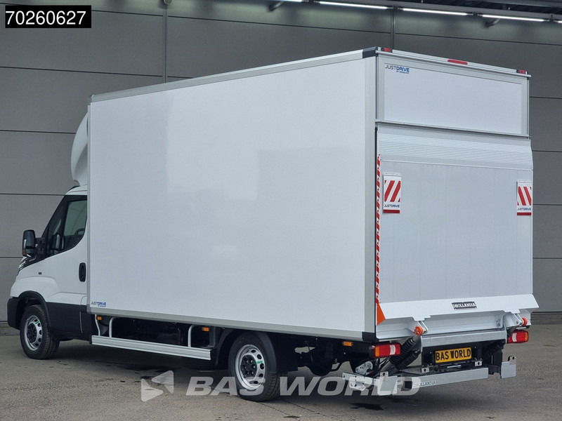 Iveco Daily 35S21 3.0L Automaat Laadklep Zijdeur 210PK 2025-Model ACC LED CarPlay Lat om Lat D'Hollandia 3,5t Trekvermogen Euro6 Meubelbak K - Bestelwagen gesloten laadbak: afbeelding 2 Iveco Daily 35S21 3.0L Automaat Laadklep Zijdeur 210PK 2025-Model ACC LED CarPlay Lat om Lat D'Hollandia 3,5t Trekvermogen Euro6 Meubelbak K - Bestelwagen gesloten laadbak: afbeelding 2