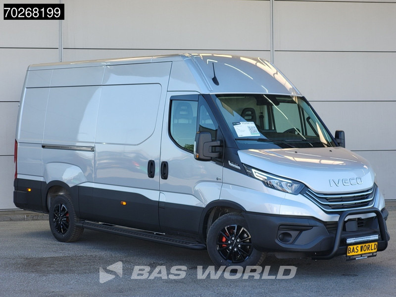 Nieuw Gesloten bestelwagen Iveco Daily 35S21 Automaat Black Edition 2025 model L2H2 ACC LED CarPlay Velgen Camera 12m3 Airco: afbeelding 5 Nieuw Gesloten bestelwagen Iveco Daily 35S21 Automaat Black Edition 2025 model L2H2 ACC LED CarPlay Velgen Camera 12m3 Airco: afbeelding 5