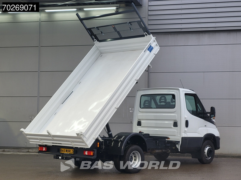 Iveco Daily 60C16 3.0L 3 zijdige Meiller Kipper Airco Cruise Trekhaak Tipper Benne Kieper 2m3 Airco Trekhaak Cruise control - Kipper bestelwagen: afbeelding 2 Iveco Daily 60C16 3.0L 3 zijdige Meiller Kipper Airco Cruise Trekhaak Tipper Benne Kieper 2m3 Airco Trekhaak Cruise control - Kipper bestelwagen: afbeelding 2