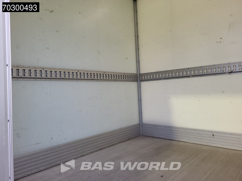 Bestelwagen gesloten laadbak MAN TGE 3.180 Zijdeur Achterdeuren 180PK Bakwagen Airco Cruise Standkachel Euro6 Meubelbak Koffer Airco Cruise control: afbeelding 8 Bestelwagen gesloten laadbak MAN TGE 3.180 Zijdeur Achterdeuren 180PK Bakwagen Airco Cruise Standkachel Euro6 Meubelbak Koffer Airco Cruise control: afbeelding 8