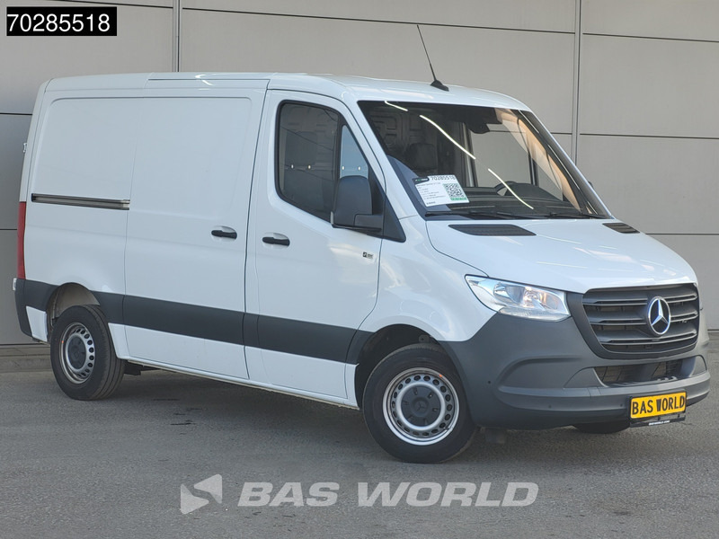 Mercedes-Benz Sprinter 211 CDI L1H1 Airco Cruise Camera Parkeersensoren MBUX CarPlay Euro6 L1 8m3 Airco Cruise control - Kleine bestelwagen: afbeelding 3 Mercedes-Benz Sprinter 211 CDI L1H1 Airco Cruise Camera Parkeersensoren MBUX CarPlay Euro6 L1 8m3 Airco Cruise control - Kleine bestelwagen: afbeelding 3
