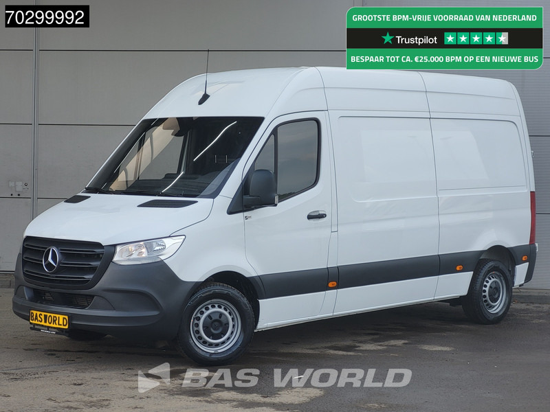 Mercedes-Benz Sprinter 311 CDI L2H2 Airco Cruise MBUX CarPlay Euro6 L2 Airco Trekhaak Cruise control - Kleine bestelwagen: afbeelding 1 Mercedes-Benz Sprinter 311 CDI L2H2 Airco Cruise MBUX CarPlay Euro6 L2 Airco Trekhaak Cruise control - Kleine bestelwagen: afbeelding 1