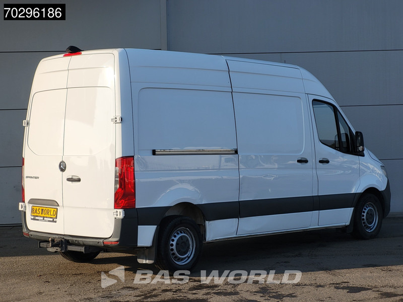 Mercedes-Benz Sprinter 314 CDI Automaat L2H2 Trekhaak Airco Cruise Camera Parkeersensoren MBUX CarPlay Standkachel Euro6 L2 Airco Trekhaak - Gesloten bestelwagen: afbeelding 5 Mercedes-Benz Sprinter 314 CDI Automaat L2H2 Trekhaak Airco Cruise Camera Parkeersensoren MBUX CarPlay Standkachel Euro6 L2 Airco Trekhaak - Gesloten bestelwagen: afbeelding 5