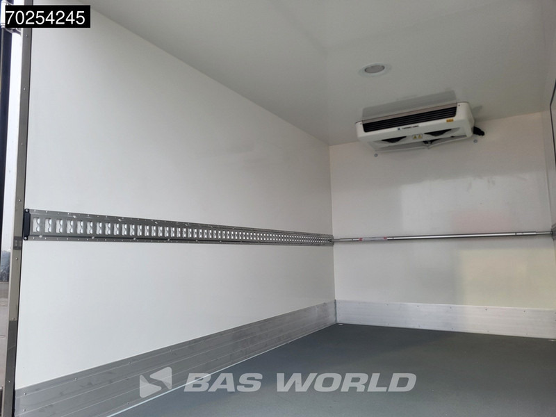 Mercedes-Benz Sprinter 315 CDI Automaat Koelwagen Thermo King V-300max 230V stekker Bakwagen Koel Kühlwagen Airco - Koelwagen: afbeelding 5 Mercedes-Benz Sprinter 315 CDI Automaat Koelwagen Thermo King V-300max 230V stekker Bakwagen Koel Kühlwagen Airco - Koelwagen: afbeelding 5