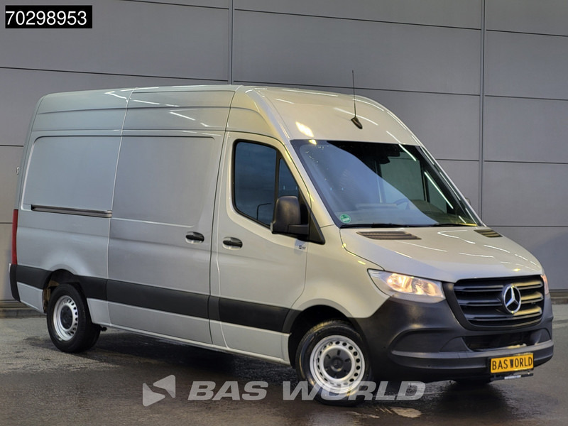 Mercedes-Benz Sprinter 315 CDI Automaat L2H2 150PK Airco Camera Parkeersensoren MBUX CarPlay Euro6 L2 12m3 Airco - Kleine bestelwagen: afbeelding 3 Mercedes-Benz Sprinter 315 CDI Automaat L2H2 150PK Airco Camera Parkeersensoren MBUX CarPlay Euro6 L2 12m3 Airco - Kleine bestelwagen: afbeelding 3