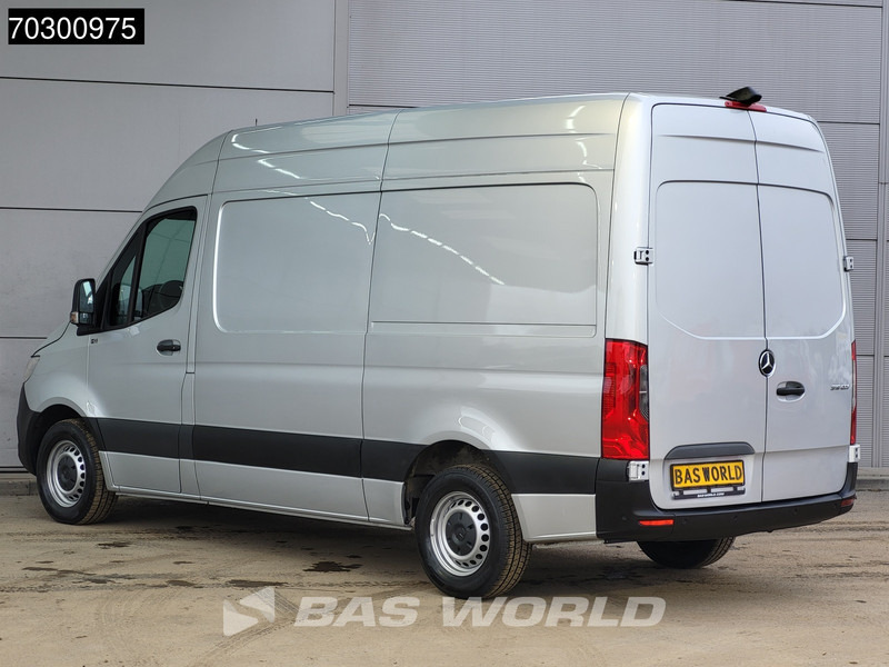 Mercedes-Benz Sprinter 315 CDI Automaat L2H2 150PK Airco Camera Parkeersensoren MBUX CarPlay Euro6 L2 Airco - Kleine bestelwagen: afbeelding 2 Mercedes-Benz Sprinter 315 CDI Automaat L2H2 150PK Airco Camera Parkeersensoren MBUX CarPlay Euro6 L2 Airco - Kleine bestelwagen: afbeelding 2