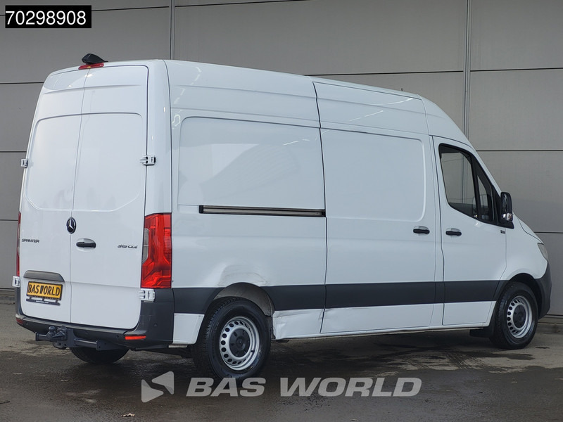 Mercedes-Benz Sprinter 315 CDI Automaat L2H2 150PK Trekhaak ACC Airco Camera Parkeersensoren v+a MBUX CarPlay Euro6 L2 Airco Trekhaak - Gesloten bestelwagen: afbeelding 5 Mercedes-Benz Sprinter 315 CDI Automaat L2H2 150PK Trekhaak ACC Airco Camera Parkeersensoren v+a MBUX CarPlay Euro6 L2 Airco Trekhaak - Gesloten bestelwagen: afbeelding 5