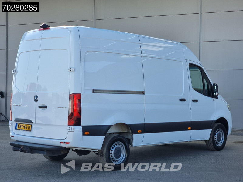 Mercedes-Benz Sprinter 315 CDI Automaat L2H2 LED Trekhaak Navi Airco Cruise Camera MBUX L2 10m3 Airco Trekhaak Cruise control - Gesloten bestelwagen: afbeelding 5 Mercedes-Benz Sprinter 315 CDI Automaat L2H2 LED Trekhaak Navi Airco Cruise Camera MBUX L2 10m3 Airco Trekhaak Cruise control - Gesloten bestelwagen: afbeelding 5