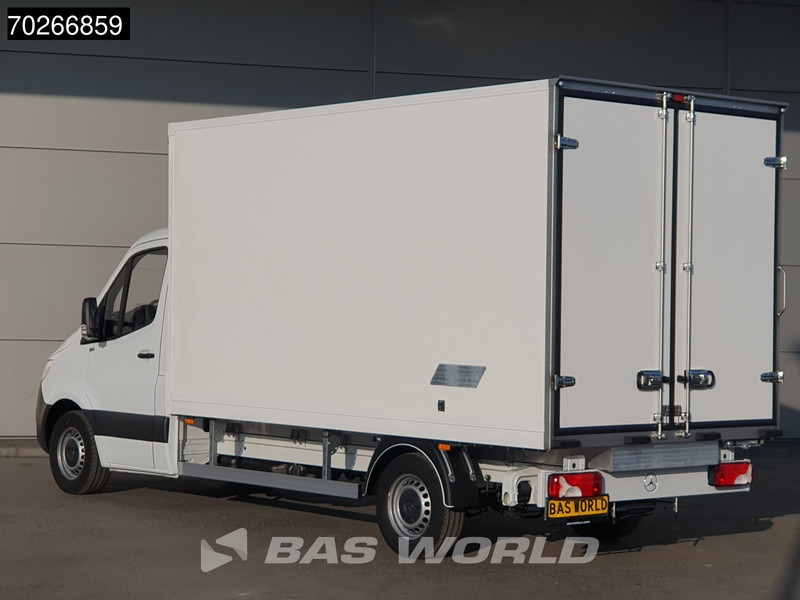 Mercedes-Benz Sprinter 315 CDI Koelwagen Achterdeuren Thermo King C-250 Airco Carplay MBUX Koel Koeler Kühl Kühler Kühlwagen Kühlkoffer 17m3 Airco - Koelwagen: afbeelding 2 Mercedes-Benz Sprinter 315 CDI Koelwagen Achterdeuren Thermo King C-250 Airco Carplay MBUX Koel Koeler Kühl Kühler Kühlwagen Kühlkoffer 17m3 Airco - Koelwagen: afbeelding 2