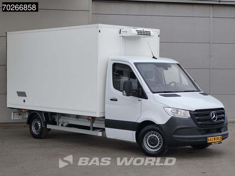 Mercedes-Benz Sprinter 315 CDI Koelwagen Achterdeuren Thermo King C-250 Airco MBUX CarPlay Koel Koeler Kühl Kühler Kühlwagen Kühlkoffer 17m3 Airco - Koelwagen: afbeelding 5 Mercedes-Benz Sprinter 315 CDI Koelwagen Achterdeuren Thermo King C-250 Airco MBUX CarPlay Koel Koeler Kühl Kühler Kühlwagen Kühlkoffer 17m3 Airco - Koelwagen: afbeelding 5