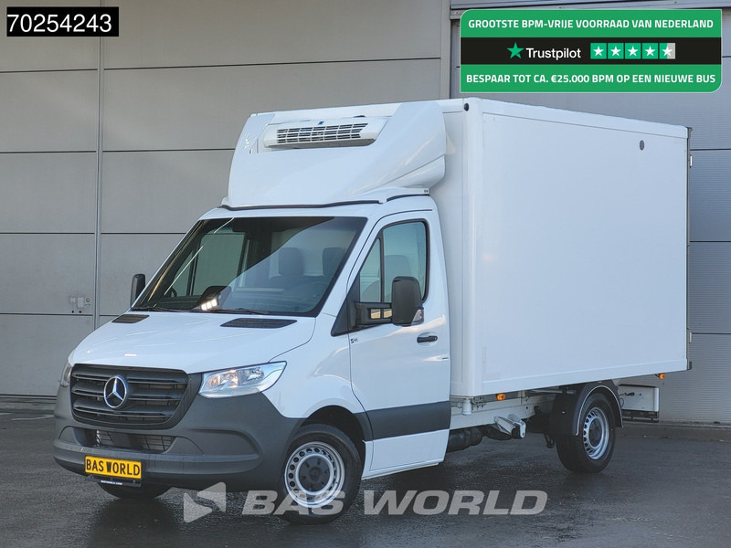 Mercedes-Benz Sprinter 315 CDI Koelwagen Thermo King V-300max 230V stekker Bakwagen Koel Kühlwagen 13m3 Airco Cruise control - Koelwagen: afbeelding 1 Mercedes-Benz Sprinter 315 CDI Koelwagen Thermo King V-300max 230V stekker Bakwagen Koel Kühlwagen 13m3 Airco Cruise control - Koelwagen: afbeelding 1