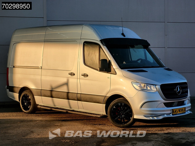Mercedes-Benz Sprinter 315 CDI Special Edition Automaat L2H2 150PK Airco Cruise Camera Parkeersensoren MBUX CarPlay Velgen Euro6 L2 12m3 Airco - Kleine bestelwagen: afbeelding 5 Mercedes-Benz Sprinter 315 CDI Special Edition Automaat L2H2 150PK Airco Cruise Camera Parkeersensoren MBUX CarPlay Velgen Euro6 L2 12m3 Airco - Kleine bestelwagen: afbeelding 5