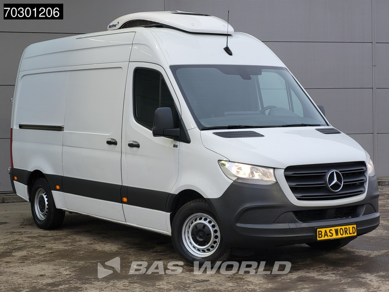 Mercedes-Benz Sprinter 316 CDI Koelwagen Kerstner L2H2 230v Stekker L2H2 Airco Camera Euro6 L2 Koel Koeler Kühl Kühler Kühlkastenwagen Kühlwagen Airco - Koelwagen: afbeelding 5 Mercedes-Benz Sprinter 316 CDI Koelwagen Kerstner L2H2 230v Stekker L2H2 Airco Camera Euro6 L2 Koel Koeler Kühl Kühler Kühlkastenwagen Kühlwagen Airco - Koelwagen: afbeelding 5