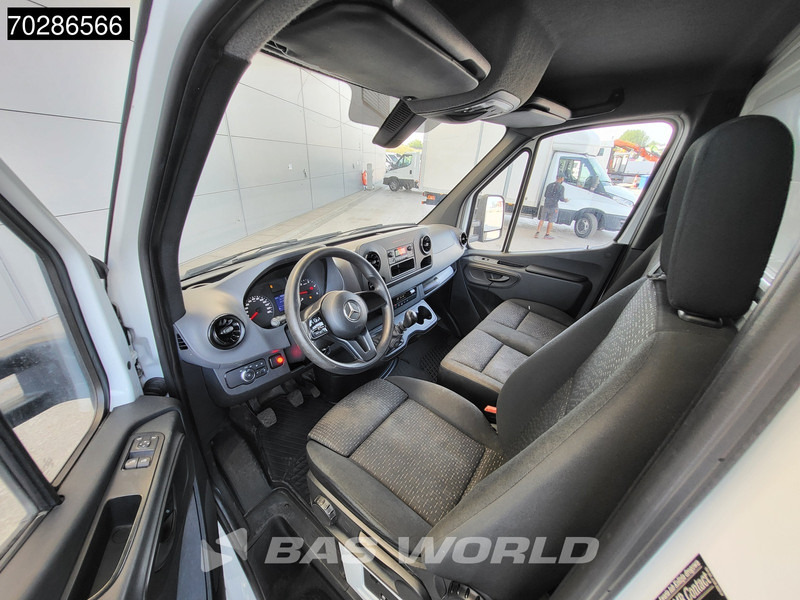 Bestelwagen gesloten laadbak Mercedes-Benz Sprinter 316 CDI Laadklep Zijdeur Bakwagen Airco Cruise APK 02-2026 Euro6 Meubelbak Koffer 22m3 Airco Cruise control: afbeelding 11 Bestelwagen gesloten laadbak Mercedes-Benz Sprinter 316 CDI Laadklep Zijdeur Bakwagen Airco Cruise APK 02-2026 Euro6 Meubelbak Koffer 22m3 Airco Cruise control: afbeelding 11