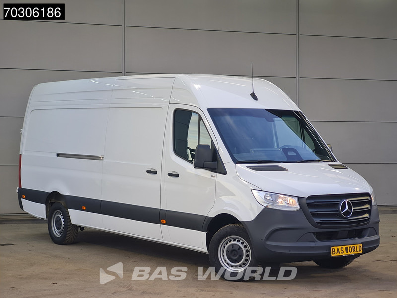Mercedes-Benz Sprinter 317 CDI Automaat 2025 Model L3H2 Airco Cruise Camera Parkeersensoren 10inch MBUX CarPlay Euro6 L3 Airco Cruise control - Gesloten bestelwagen: afbeelding 5 Mercedes-Benz Sprinter 317 CDI Automaat 2025 Model L3H2 Airco Cruise Camera Parkeersensoren 10inch MBUX CarPlay Euro6 L3 Airco Cruise control - Gesloten bestelwagen: afbeelding 5