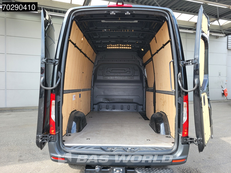 Mercedes-Benz Sprinter 317 CDI Automaat 3,5t Trekhaak L2H2 170PK Airco Camera MBUX Euro6 L2 12m3 Airco Trekhaak - Gesloten bestelwagen: afbeelding 3 Mercedes-Benz Sprinter 317 CDI Automaat 3,5t Trekhaak L2H2 170PK Airco Camera MBUX Euro6 L2 12m3 Airco Trekhaak - Gesloten bestelwagen: afbeelding 3