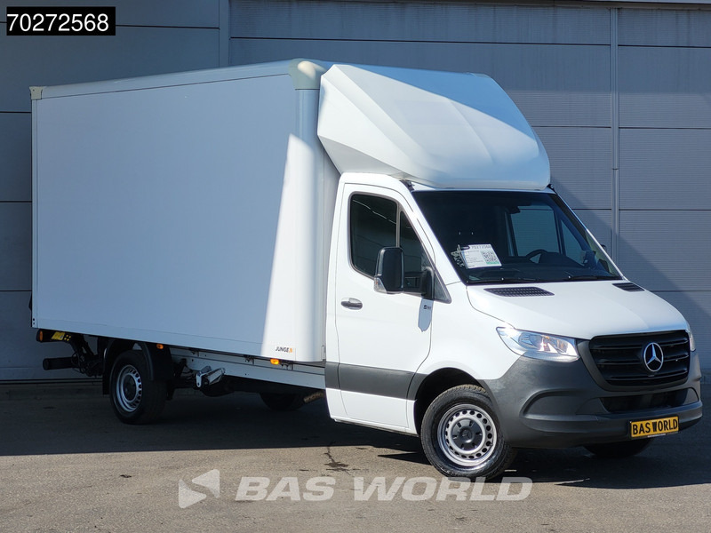 Mercedes-Benz Sprinter 317 CDI Automaat Bakwagen Laadklep Camera Airco Koffer Meubelbak 20m3 Airco - Bestelwagen gesloten laadbak: afbeelding 2 Mercedes-Benz Sprinter 317 CDI Automaat Bakwagen Laadklep Camera Airco Koffer Meubelbak 20m3 Airco - Bestelwagen gesloten laadbak: afbeelding 2