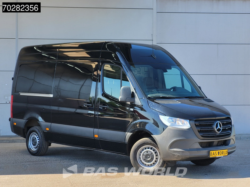 Mercedes-Benz Sprinter 317 CDI Automaat L2H2 170PK Airco Camera MBUX Euro6 L2 12m3 Airco - Gesloten bestelwagen: afbeelding 5 Mercedes-Benz Sprinter 317 CDI Automaat L2H2 170PK Airco Camera MBUX Euro6 L2 12m3 Airco - Gesloten bestelwagen: afbeelding 5