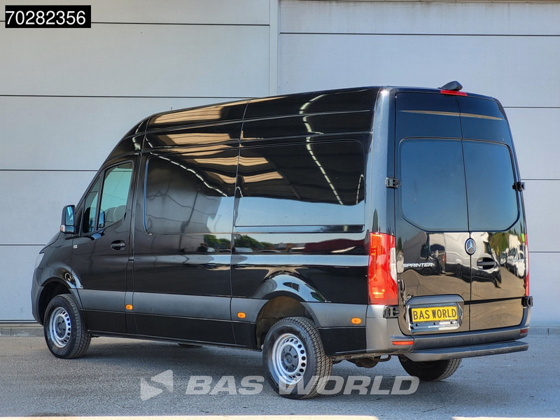 Mercedes-Benz Sprinter 317 CDI Automaat L2H2 170PK Airco Camera MBUX Euro6 L2 12m3 Airco - Gesloten bestelwagen: afbeelding 2 Mercedes-Benz Sprinter 317 CDI Automaat L2H2 170PK Airco Camera MBUX Euro6 L2 12m3 Airco - Gesloten bestelwagen: afbeelding 2