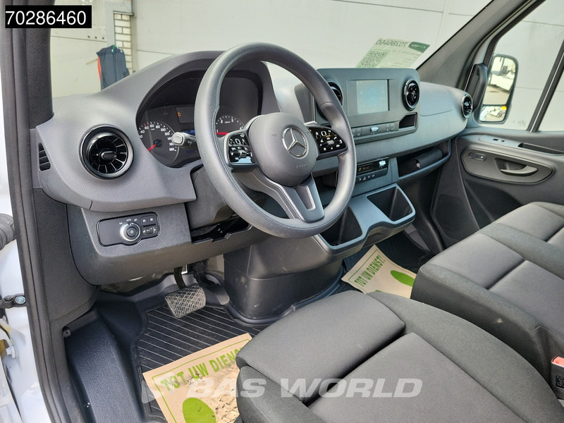 Gesloten bestelwagen Mercedes-Benz Sprinter 317 CDI Automaat L2H2 170PK Navi Airco Cruise Camera Parkeersensoren MBUX CarPlay Euro6 L2 12m3 Airco Cruise control: afbeelding 13