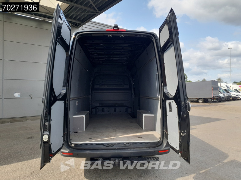 Mercedes-Benz Sprinter 317 CDI Automaat L3H2 Black Edition 3500KG Trekhaak Airco Camera Parkeersensoren MBUX CarPlay Euro6 L3 15m3 Airco Trekhaak - Gesloten bestelwagen: afbeelding 3 Mercedes-Benz Sprinter 317 CDI Automaat L3H2 Black Edition 3500KG Trekhaak Airco Camera Parkeersensoren MBUX CarPlay Euro6 L3 15m3 Airco Trekhaak - Gesloten bestelwagen: afbeelding 3