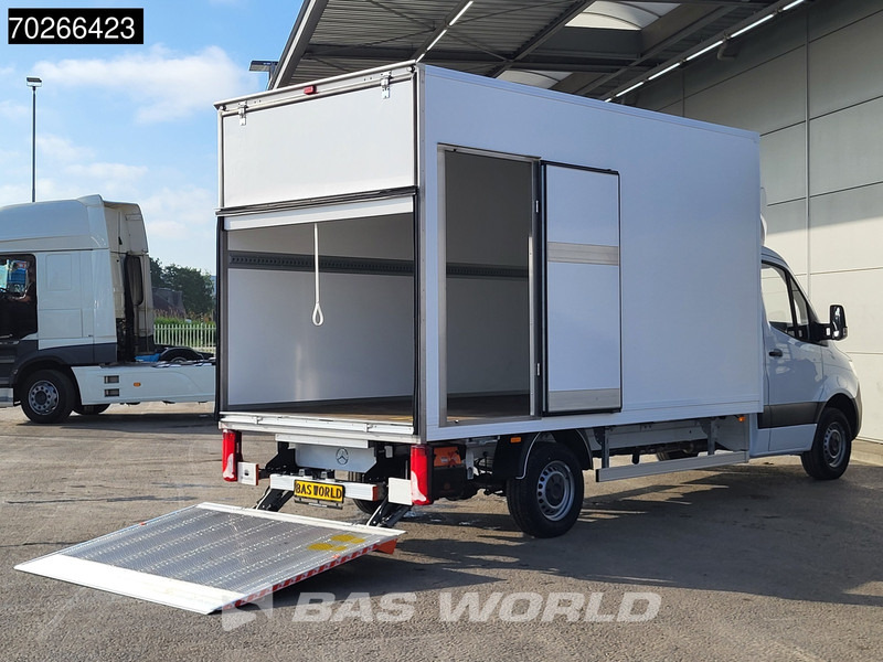 Mercedes-Benz Sprinter 317 CDI Automaat Laadklep Zijdeur Bakwagen Navi Airco Cruise MBUX Euro6 Meubelbak Koffer 12m3 Airco Cruise control - Bestelwagen gesloten laadbak: afbeelding 3 Mercedes-Benz Sprinter 317 CDI Automaat Laadklep Zijdeur Bakwagen Navi Airco Cruise MBUX Euro6 Meubelbak Koffer 12m3 Airco Cruise control - Bestelwagen gesloten laadbak: afbeelding 3
