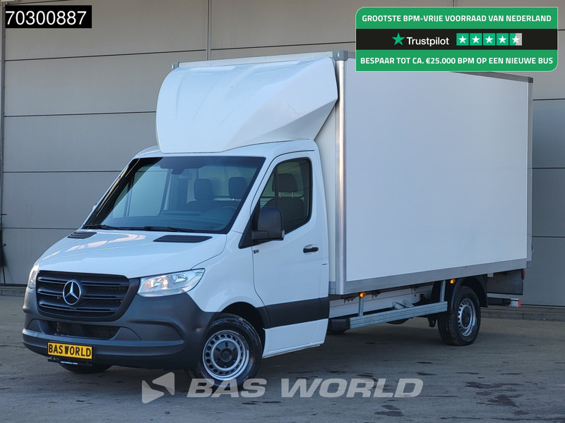 Mercedes-Benz Sprinter 317 CDI Laadklep Automaat 170PK Bakwagen Airco Cruise MBUX CarPlay D'Hollandia Euro6 Meubelbak Koffer Airco Cruise control - Bestelwagen gesloten laadbak: afbeelding 1 Mercedes-Benz Sprinter 317 CDI Laadklep Automaat 170PK Bakwagen Airco Cruise MBUX CarPlay D'Hollandia Euro6 Meubelbak Koffer Airco Cruise control - Bestelwagen gesloten laadbak: afbeelding 1