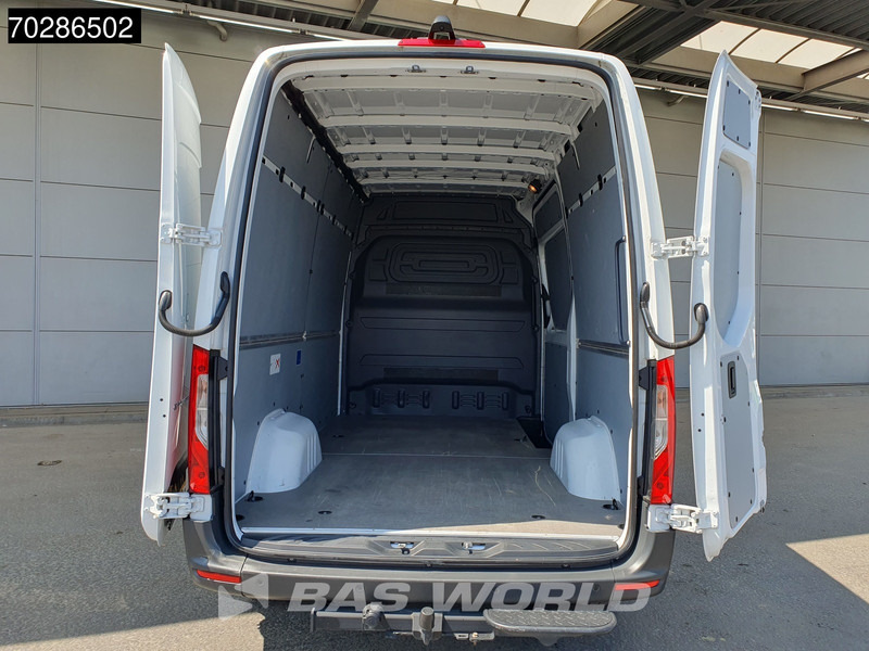 Mercedes-Benz Sprinter 319 CDI Automaat L2H2 190PK Trekhaak Airco Camera Parkeersensoren Euro6 L2 12m3 Airco Trekhaak - Gesloten bestelwagen: afbeelding 3 Mercedes-Benz Sprinter 319 CDI Automaat L2H2 190PK Trekhaak Airco Camera Parkeersensoren Euro6 L2 12m3 Airco Trekhaak - Gesloten bestelwagen: afbeelding 3