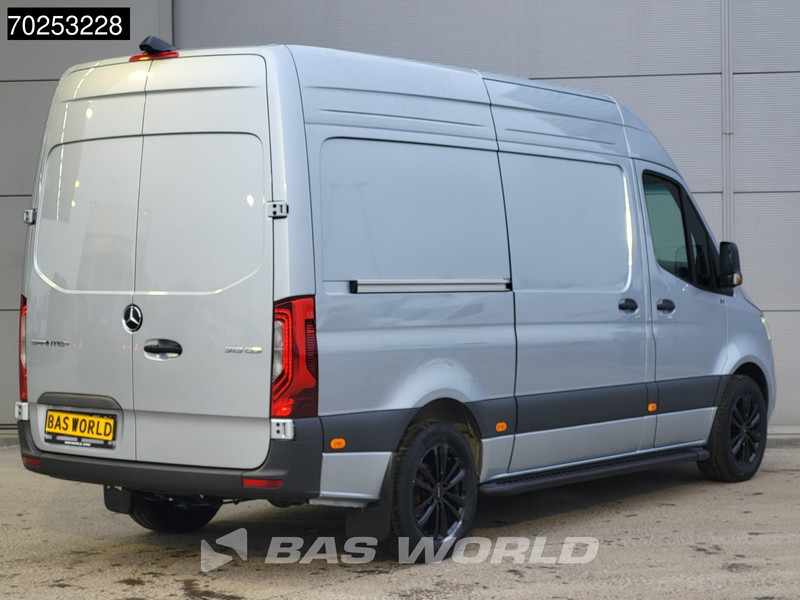 Mercedes-Benz Sprinter 319 CDI Automaat L2H2 AMG Black Edition LED 18'' MBUX Camera 11m3 Airco Cruise control - Gesloten bestelwagen: afbeelding 5 Mercedes-Benz Sprinter 319 CDI Automaat L2H2 AMG Black Edition LED 18'' MBUX Camera 11m3 Airco Cruise control - Gesloten bestelwagen: afbeelding 5