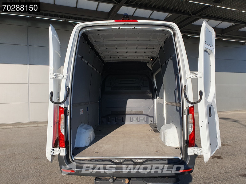 Mercedes-Benz Sprinter 319 CDI Automaat L2H2 Trekhaak Airco MBUX CarPlay Parkeersensoren Euro6 L2 12m3 Airco Trekhaak - Gesloten bestelwagen: afbeelding 3 Mercedes-Benz Sprinter 319 CDI Automaat L2H2 Trekhaak Airco MBUX CarPlay Parkeersensoren Euro6 L2 12m3 Airco Trekhaak - Gesloten bestelwagen: afbeelding 3