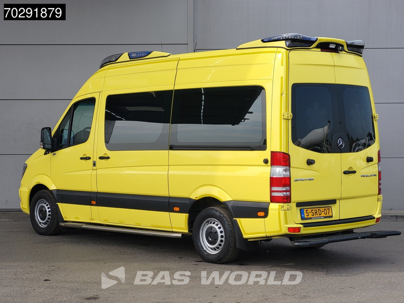 Mercedes-Benz Sprinter 319 CDI Marge! 3.0L V6 Automaat 2x Schuifdeur Airco Cruise Euro6 Krankenwagen Rettungswagen 8m3 Airco Cruise control - Ambulance: afbeelding 2 Mercedes-Benz Sprinter 319 CDI Marge! 3.0L V6 Automaat 2x Schuifdeur Airco Cruise Euro6 Krankenwagen Rettungswagen 8m3 Airco Cruise control - Ambulance: afbeelding 2