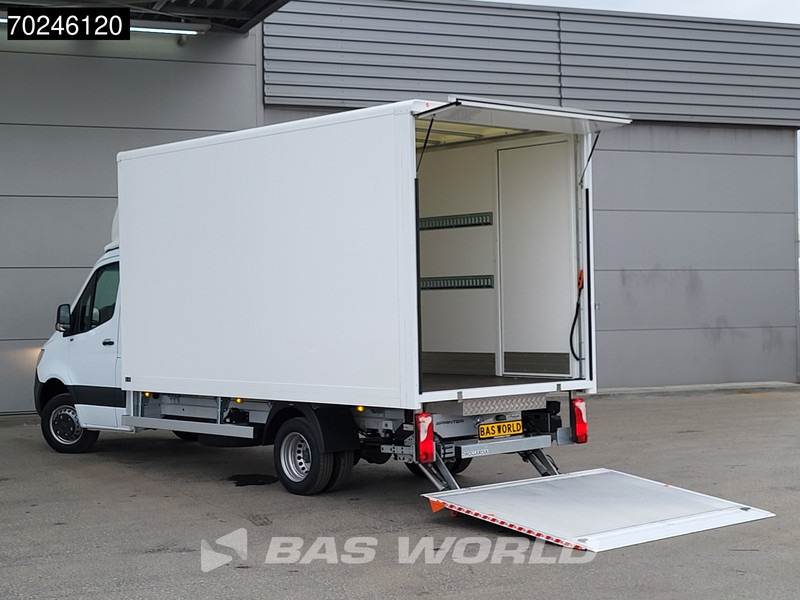 Mercedes-Benz Sprinter 515 CDI Automaat 1000kg Laadklep Dubbellucht Bakwagen MBUX Airco Cruise MBUX Koffer Meubelbak 21m3 Airco Cruise control - Bestelwagen gesloten laadbak: afbeelding 5 Mercedes-Benz Sprinter 515 CDI Automaat 1000kg Laadklep Dubbellucht Bakwagen MBUX Airco Cruise MBUX Koffer Meubelbak 21m3 Airco Cruise control - Bestelwagen gesloten laadbak: afbeelding 5