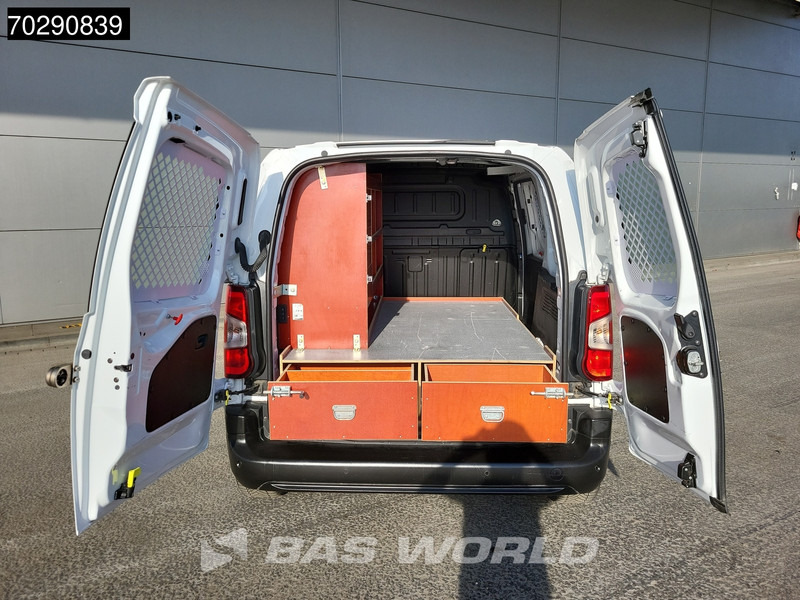 Opel Combo 110PK L1H1 Benzine Emissievrije Euro6 Automaat Navi Airco Cruise Parkeersensoren L1 3m3 Airco Cruise control - Kleine bestelwagen: afbeelding 3 Opel Combo 110PK L1H1 Benzine Emissievrije Euro6 Automaat Navi Airco Cruise Parkeersensoren L1 3m3 Airco Cruise control - Kleine bestelwagen: afbeelding 3