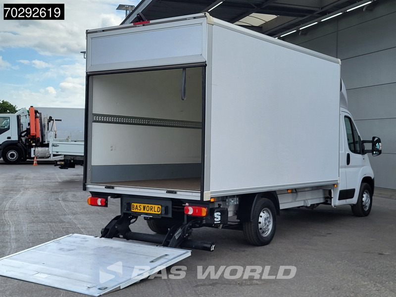 Opel Movano 140PK Laadklep Bakwagen Airco Cruise Camera Euro6 Meubelbak Koffer 18m3 Airco Cruise control - Bestelwagen gesloten laadbak: afbeelding 3 Opel Movano 140PK Laadklep Bakwagen Airco Cruise Camera Euro6 Meubelbak Koffer 18m3 Airco Cruise control - Bestelwagen gesloten laadbak: afbeelding 3