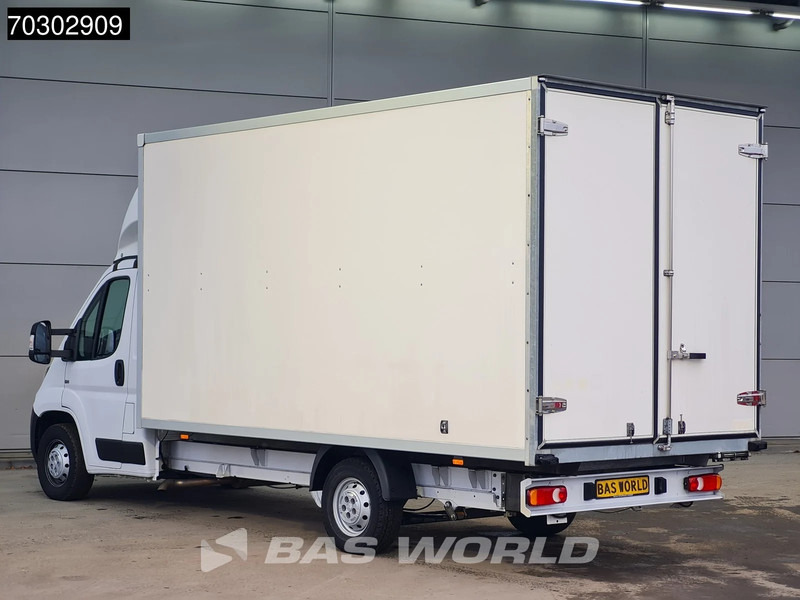 Peugeot Boxer 140pk Bakwagen Achterdeuren Airco Euro6 Meubelbak Koffer Airco - Bestelwagen gesloten laadbak: afbeelding 2 Peugeot Boxer 140pk Bakwagen Achterdeuren Airco Euro6 Meubelbak Koffer Airco - Bestelwagen gesloten laadbak: afbeelding 2